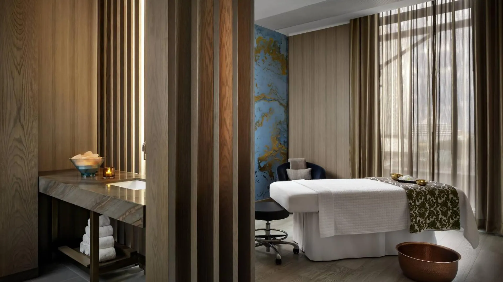 Jw Marriott Edmonton Ice District Hotel